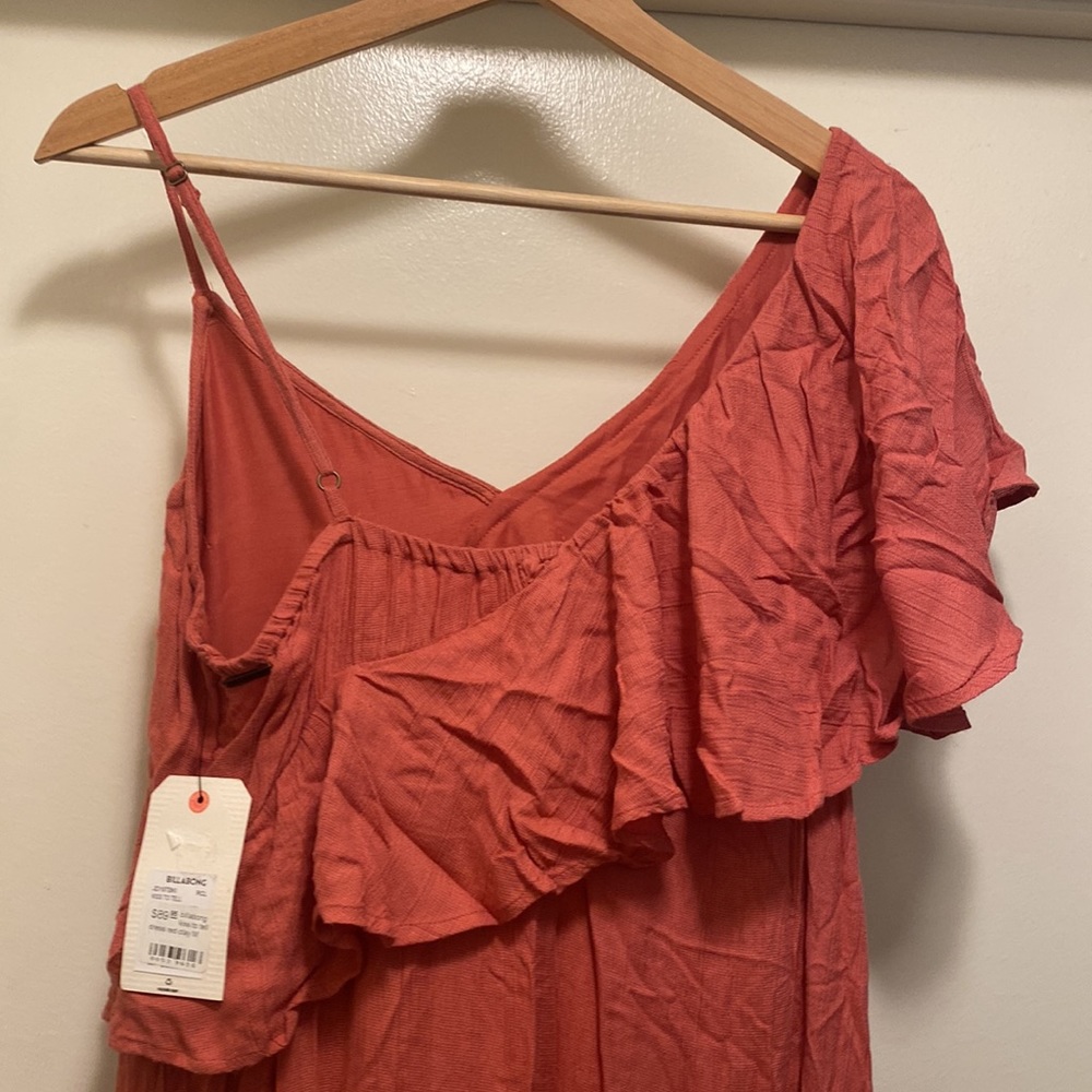 Billabong kiss to tell dress red clay M NWT - Picture 3 of 3
